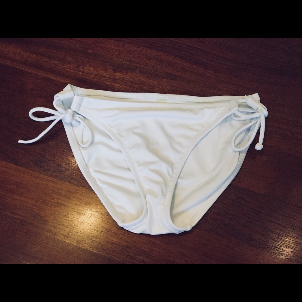 Victoria’s Secret White Bikini Bottoms
